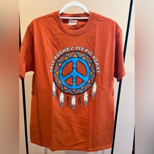 Port & Company Rust shirt sleeve Tee 2012 Rooney my pig roast Adult size Medium